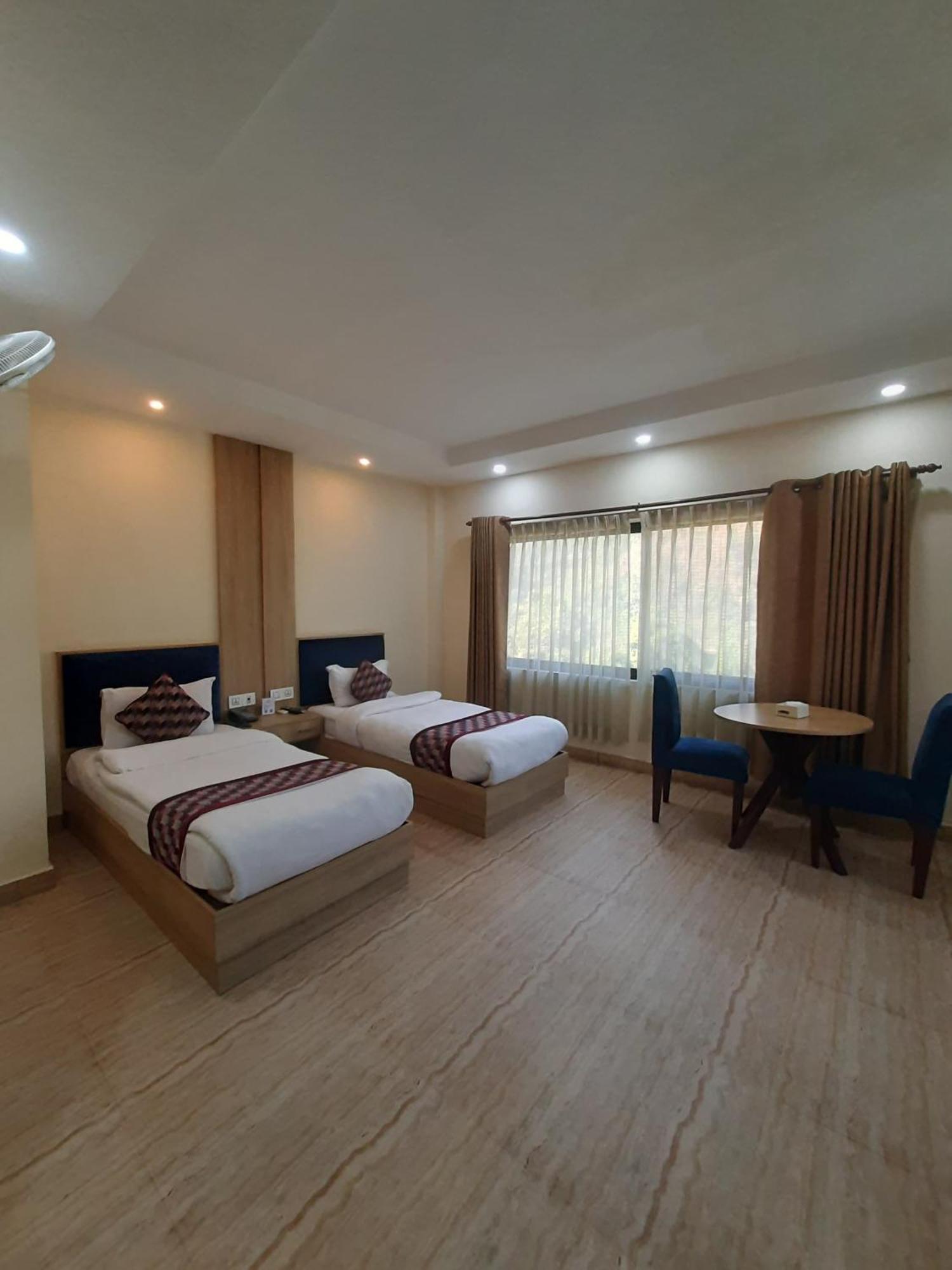Siddhartha Riverside Resort, Chumlingtar Makaising Екстериор снимка